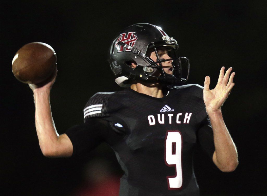 Holland Hall quarterback Drake Roush